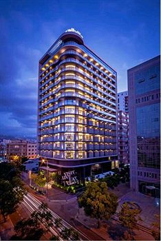 The Smallville Hotel